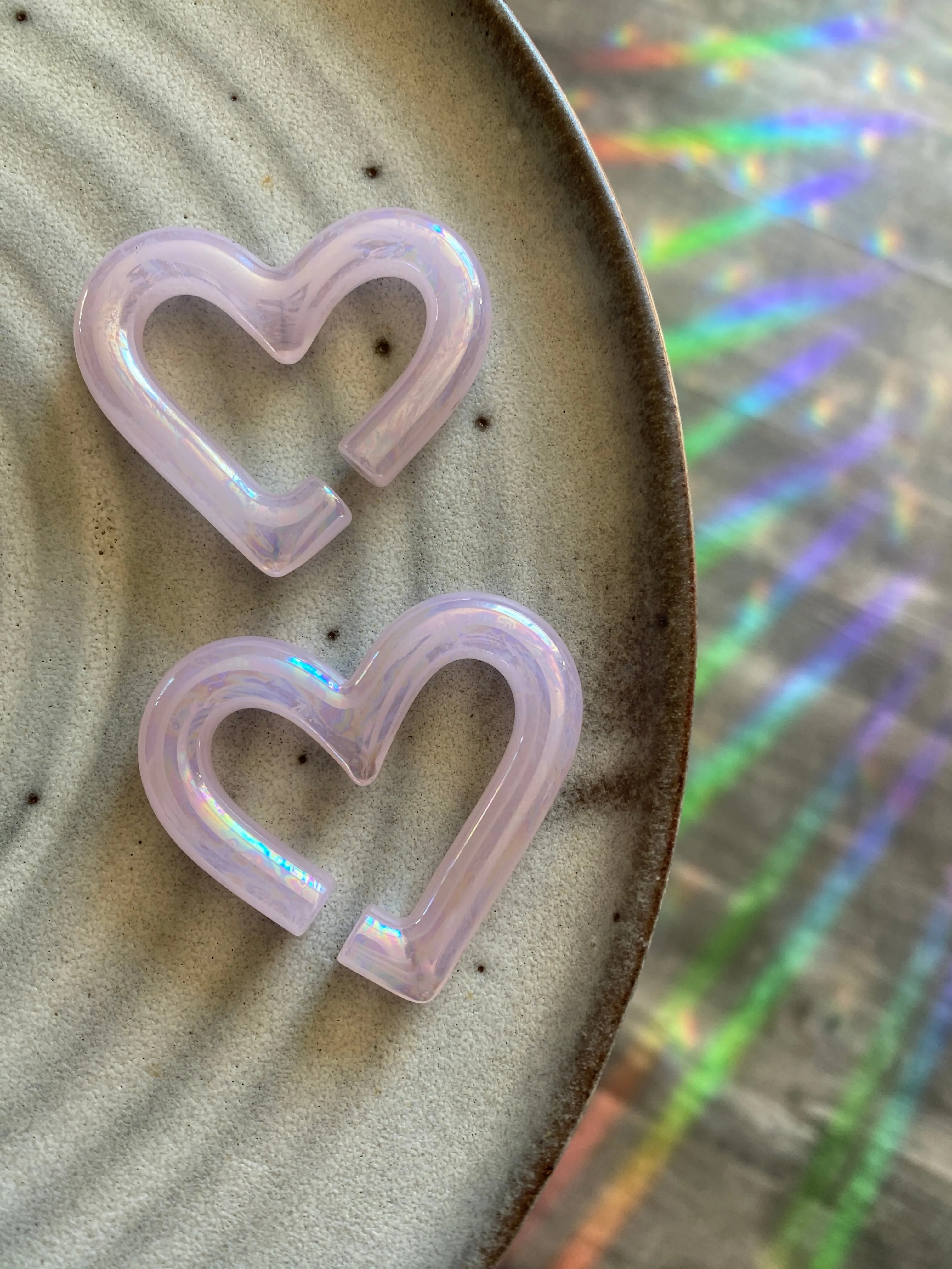 Oil Slick - Rose Quartz | Mini Glass Hearts | 10G - 0G