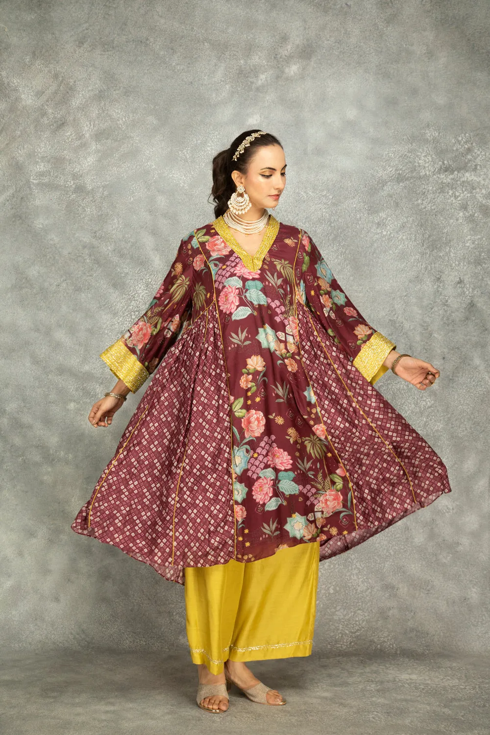 Old Wine Side Panel Buti Kurta With Scalloping Dupatta